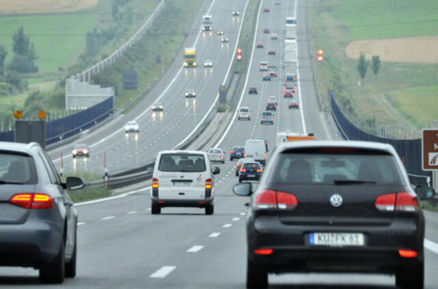 Prancūzijoje ir Vokietijoje daugės mokamų kelių