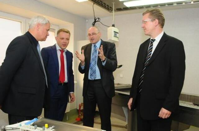 Teismo medikai nenori ministerijon