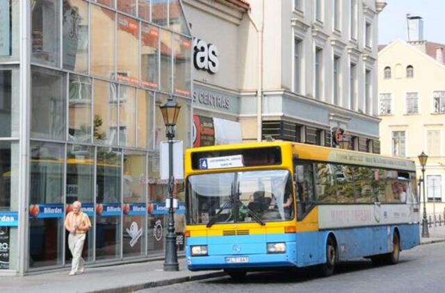 Tiltų gatve autobusai važinės ir savaitgaliais