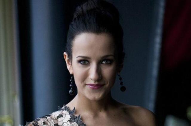 Ugnė Skonsmanaitė į "Lietuvos balso" pusfinalį atskris tiesiai iš Helsinkio