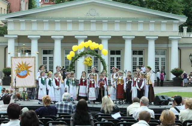 Vaikų ir jaunimo folkloro šventė "Saulytė" minės 20-metį