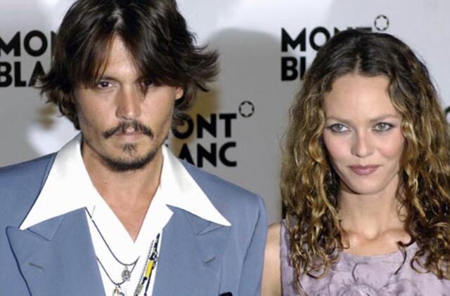Vanessa Paradis ir Johnny Deppas stengiasi išsaugoti santykius