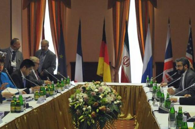 Derybos dėl Irano branduolinės programos bus pratęstos