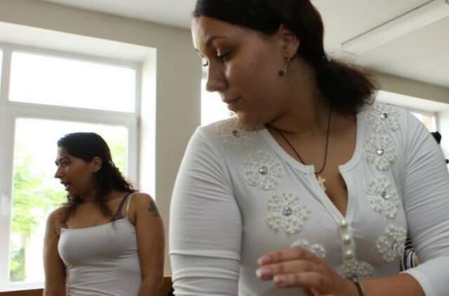 Senukų plėšikės patupdytos už grotų