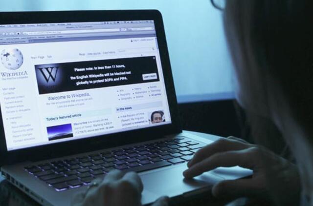 "Wikipedia" įkūrėjas: jei kas nors vagia informaciją iš "Wikipedia", aš tuo tik džiaugiuosi