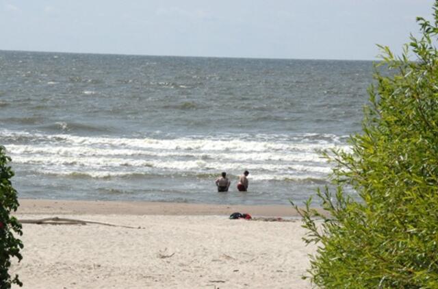 Jūra į krantą išmetė palangiškės kūną
