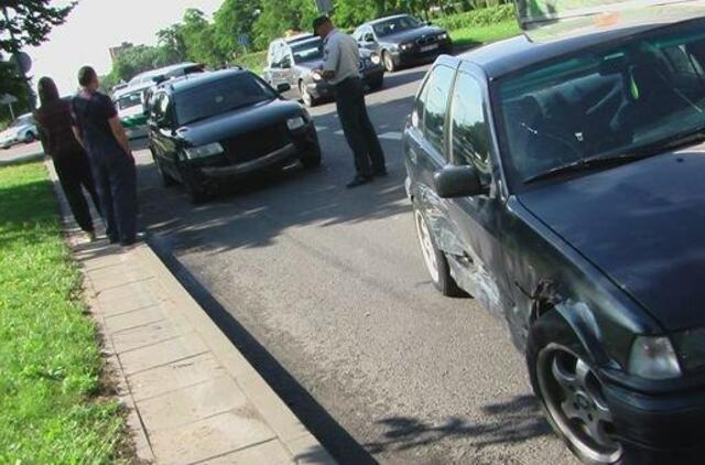 Kelių gaidelis nesuvaldė net silpniausio BMW