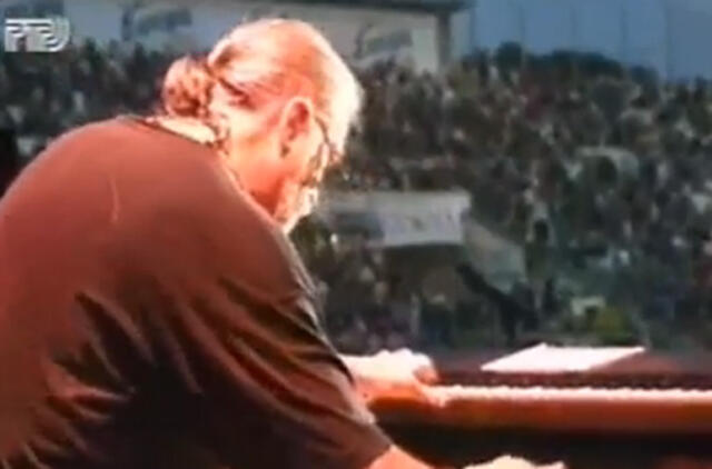 Mirė grupės „Deep Purple“ klavišininkas Jonas Lordas (video)