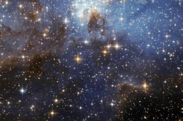 Visatos kapinynai - bežvaigždės galaktikos