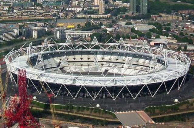 Australė savo tėvo pelenus išbarstė Londono olimpiniame stadione