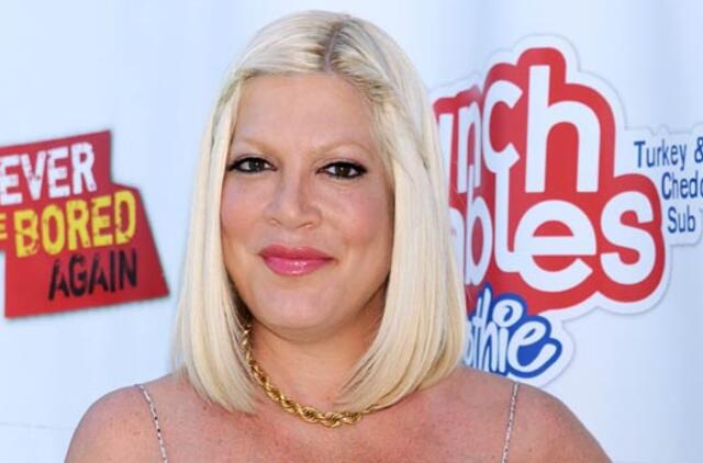 JAV aktorė Tori Spelling susilaukė sūnaus