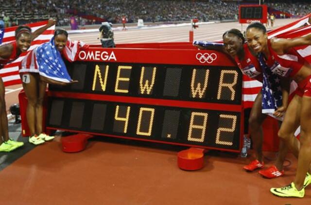 JAV sprinterės Londone pagerino pasaulio rekordą