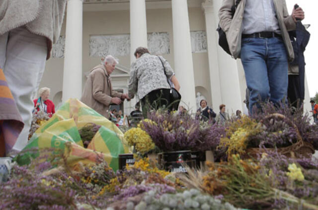 Lietuva švenčia švč. Mergelės Marijos ėmimo į dangų iškilmes