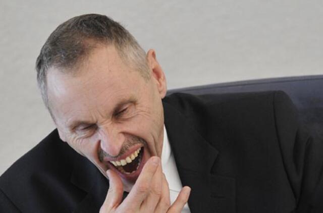 Nors "artojų varžybos svarbiau, nei olimpiada", A. Kubilius vis dėlto nusprendė vykti. Premjerą pavaduos A. Sekmokas