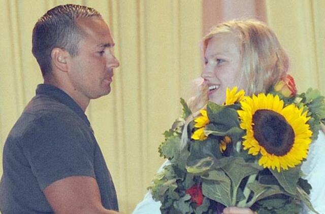 Tarp Rūtos Meilutytės šeimos ir pirmojo trenerio Giedriaus Martinonio - nesantaikos kibirkštys