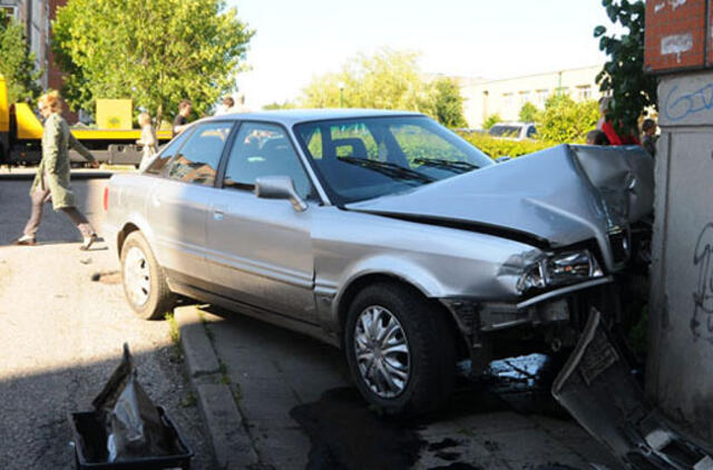 Vairuotojus drausmins dar daugiau matuoklių