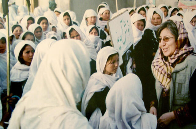 Alternatyvioji Nobelio premija skirta žmogaus teisių aktyvistei iš Afganistano