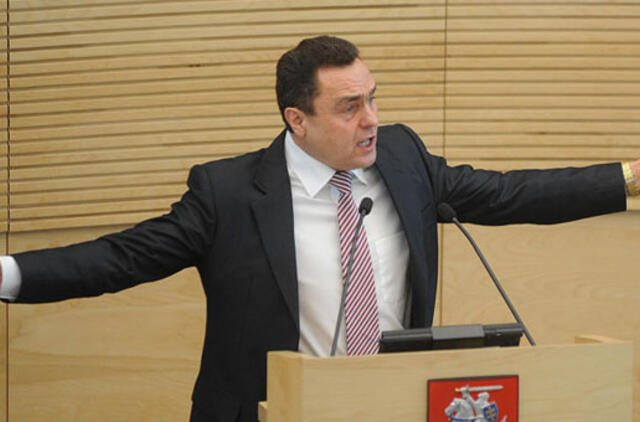 Ar mirties patale Petras Gražulis sutiktų, kad jam perpiltų gėjaus kraujo?