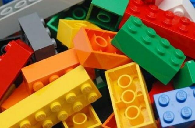 Aukščiausias pasaulyje bokštas iš "Lego" detalių pastatytas Prahoje