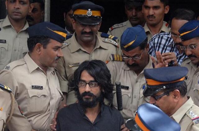 Indijoje - pasipiktinimas dėl karikatūristo sulaikymo