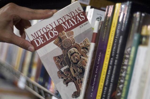 Japonas iš bibliotekų pavogė beveik 900 knygų