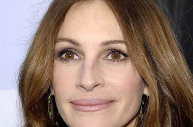 Julia Roberts: "Mokausi gyventi lėtai"