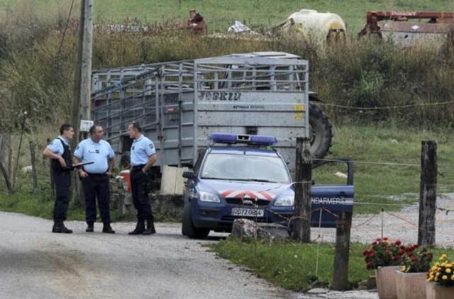 Žmogžudystę Prancūzijos Alpėse tirti padeda Šveicarijos ir Italijos pareigūnai