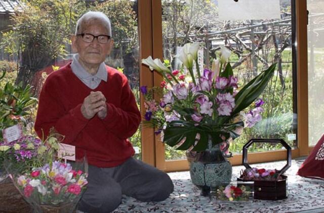 115-metis Japonijos gyventojas įtrauktas į Gineso rekordų knygą kaip seniausias pasaulio vyras