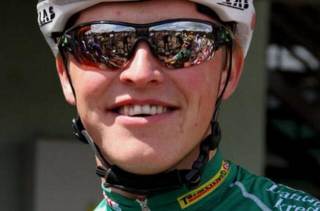 Dviratininkas E. Juodvalkis pratęsė sutartį su Belgijos komanda