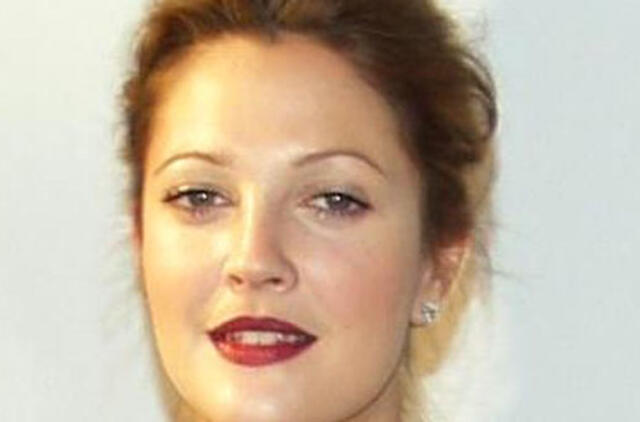 Holivudo aktorė D. Berimor susilaukė dukrelės