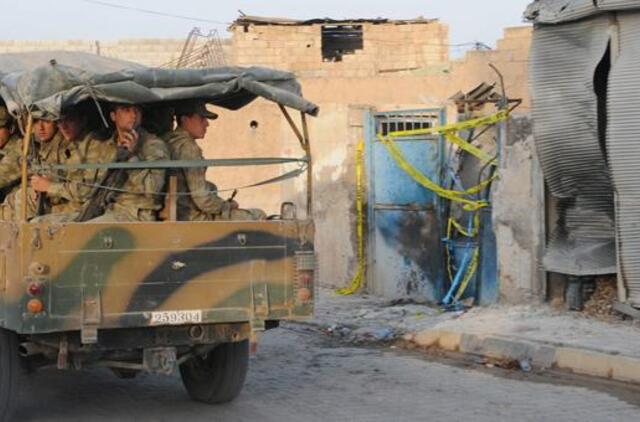 Į Sirijos paleistą kovinį sviedinį Turkija atsakė ugnimi