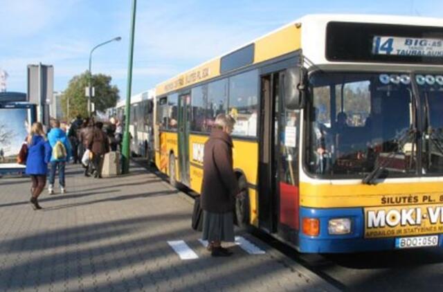 Klaipėdos stotelėse autobusai rikiuosis tvarkingai