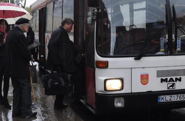 Kodėl  erzinami 9 autobuso keleiviai?