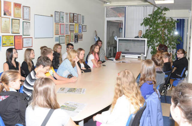 Kūrybos vakaruose istorijas pasakojo nuotraukomis