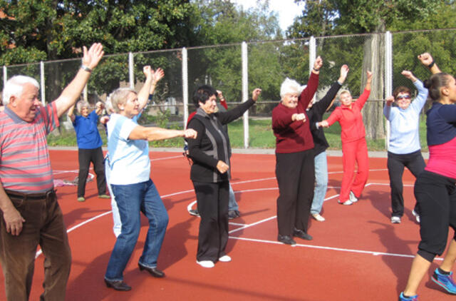 Trečiadieniai skirti senjorų mankštoms!