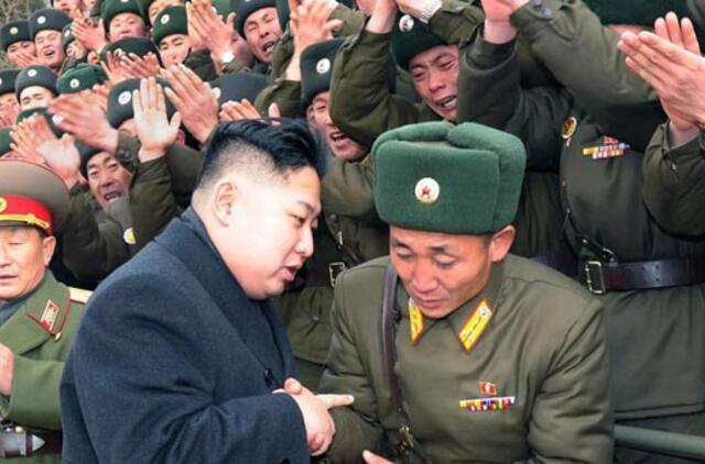 Už lėbavimus gedulo metu mirties bausmė -  minosvaidžiu