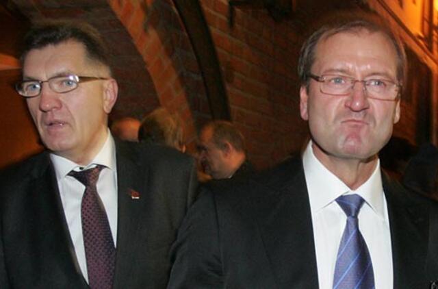 Valdančioji dauguma bus formuojama iš trijų partijų