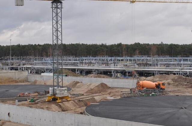 Baigtas pirmasis naujų talpyklų statybos etapas