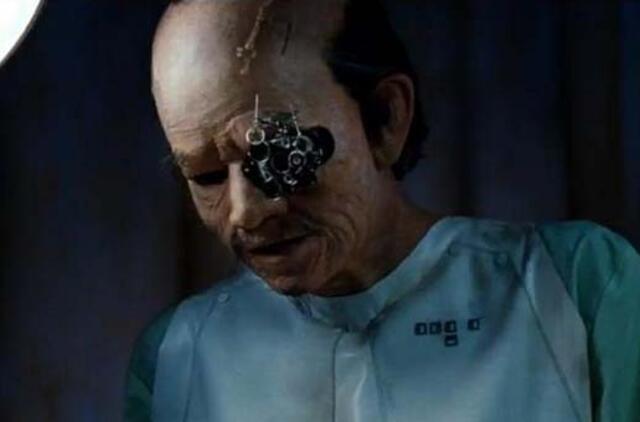 Halle Berry filmo „Debesų žemėlapis“ kolegas ir savo dukrą baugino virtusi korėjiečiu išpuvusiais dantimis