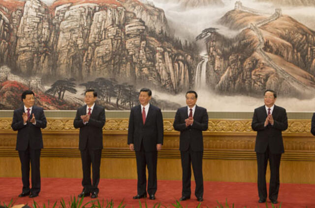 Kinija paskelbė, kad naujuoju šalies lyderiu taps Si Dzinpingas