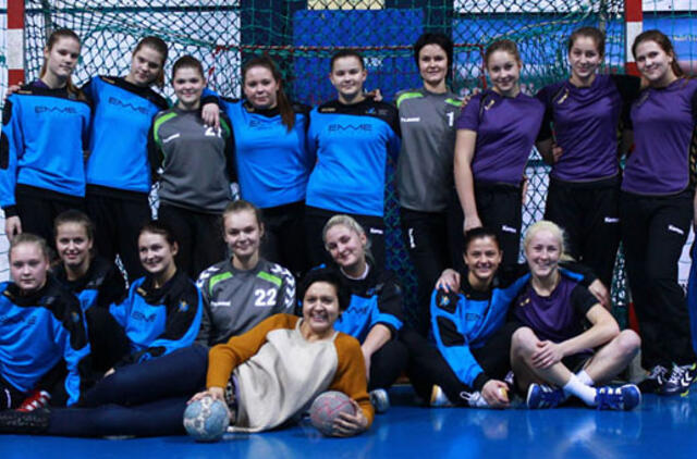 Klaipėdoje atsigauna moterų rankinis