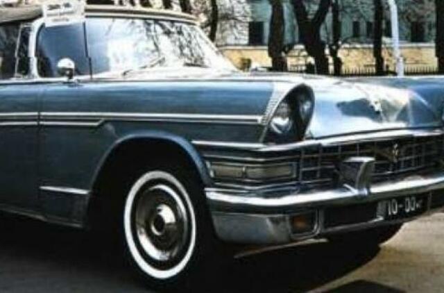 Skandalas Rusijoje: iš muziejaus dingo milijonų verti automobiliai