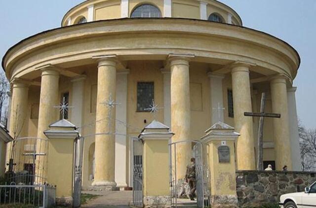 Sudervės bažnyčioje siautėjo vandalai