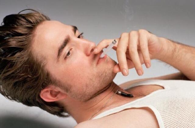 Vampyru prisistatantis amerikietis internete ieško kraujo donoro