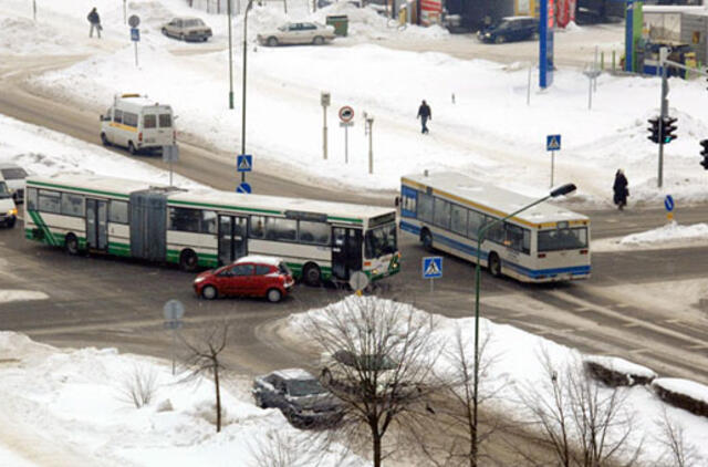 6-asis autobusas dvigubas nebus