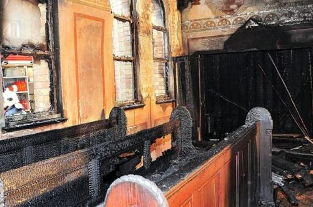 Austrijoje padegtos trys bažnyčios