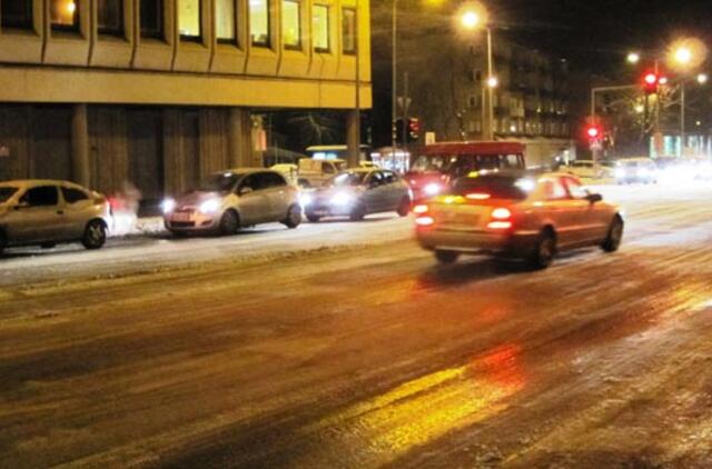 Gatvių valytojai pirmo egzamino neišlaikė