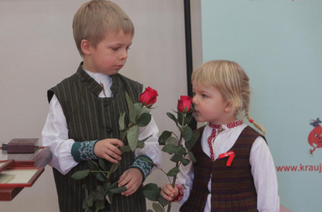 Pagerbė neatlygintinus kraujo donorus