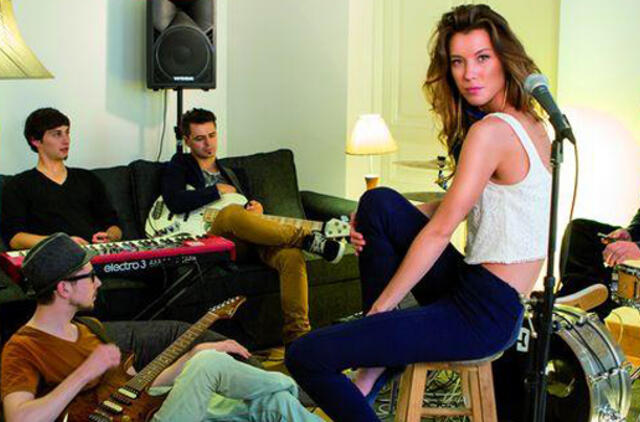 „Saulės Kliošas“ dovanoja naujausią albumą