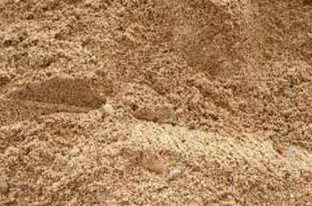 Smėlio nuošliauža užpylė žmogų